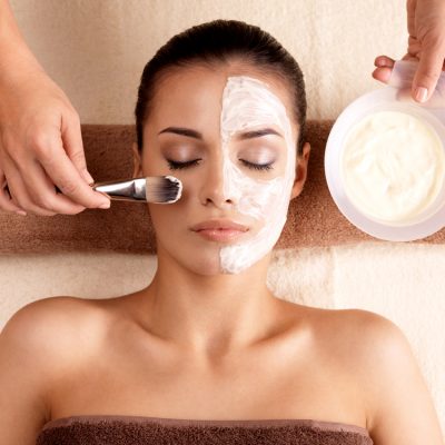 Cutting Edge Skincare and Hair Procedures at Spas in Miami